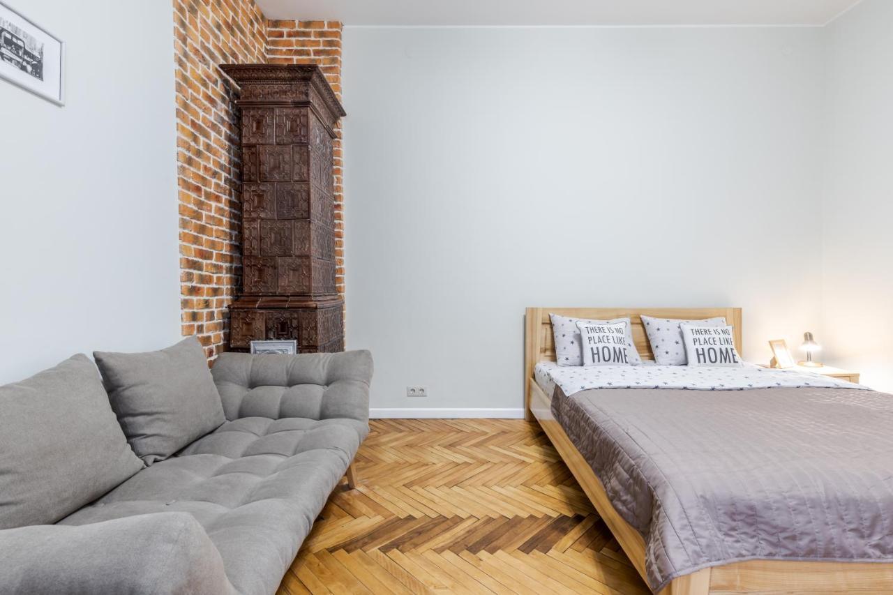Inshiapartments On Teodora Square إلفيف المظهر الخارجي الصورة